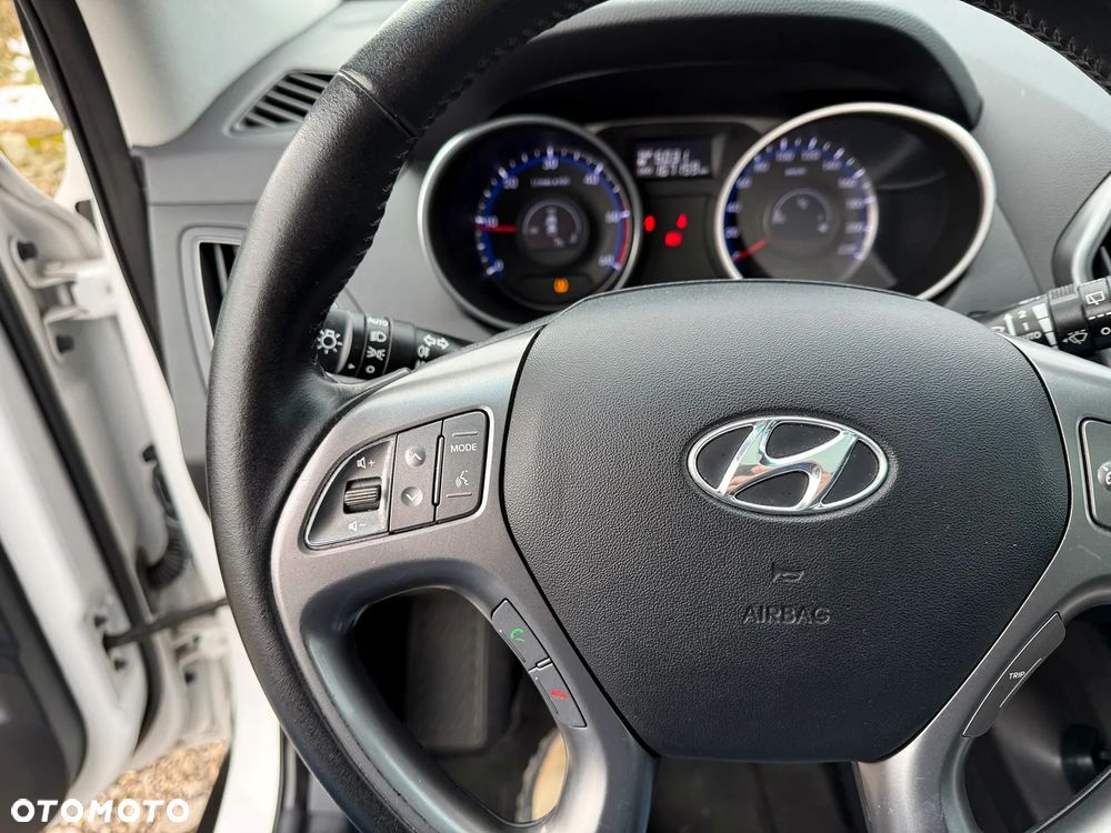 Hyundai ix35 - 26