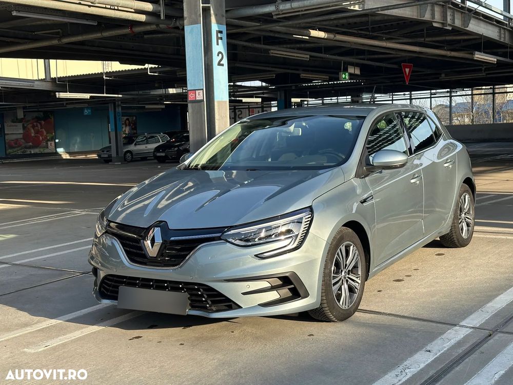 Renault Megane TCE 140 Techno - 1