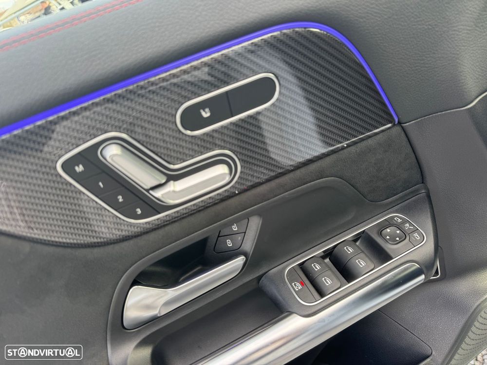 Mercedes-Benz GLA 250 e AMG Line - 12