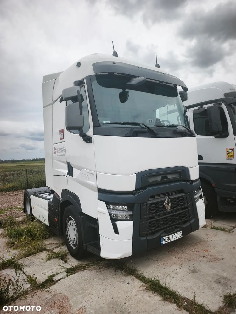 Renault T