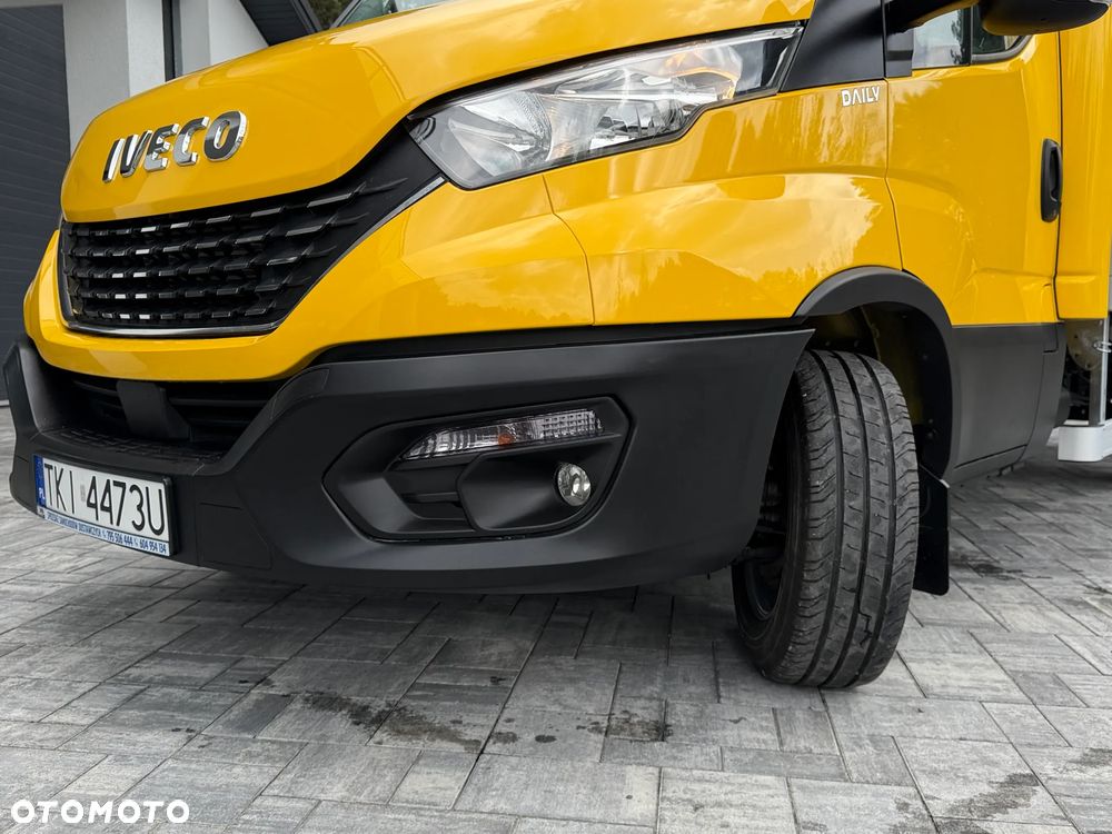 Iveco 35S16 3.0l Chłodnia 8 Palet / Agregat Carrier Viento / Izoterma RomCar / Unikatowy stan / Nowe opony / Serwisowany w aso / FV23% - 15