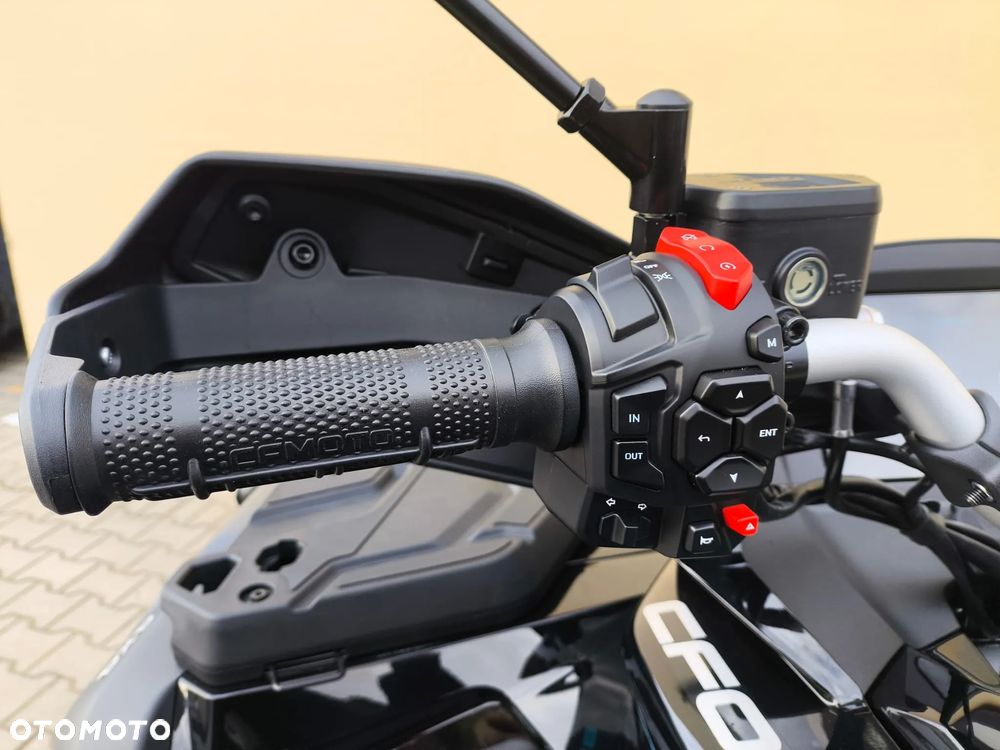 CFMoto CForce - 6