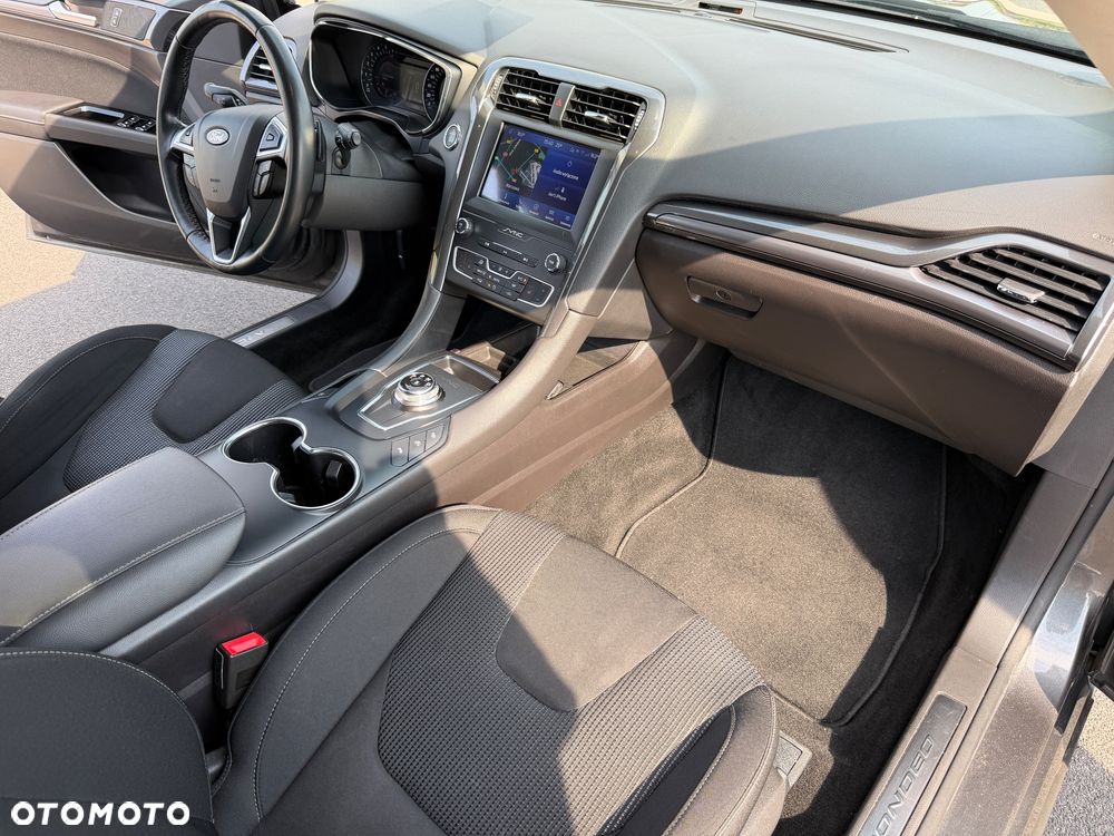Ford Mondeo 2.0 EcoBlue Titanium - 18