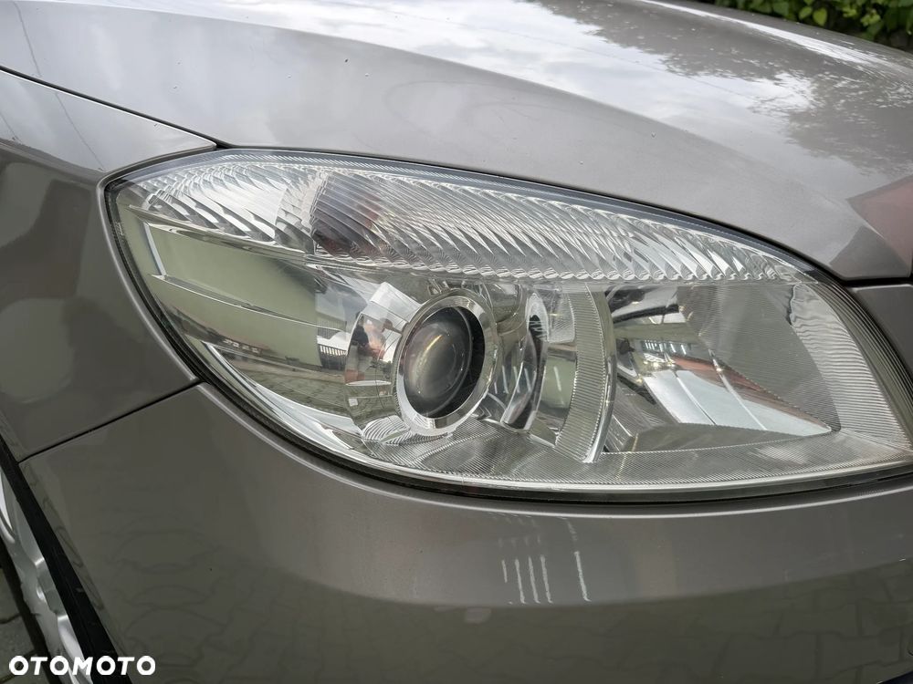 Skoda Fabia 1.2 TSI Elegance - 3