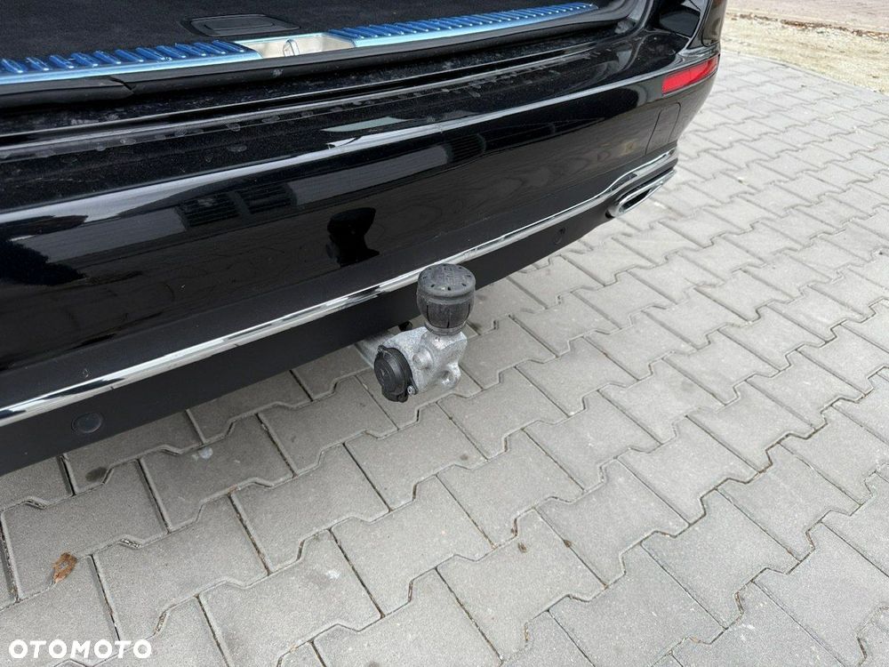 Mercedes-Benz Klasa E - 33