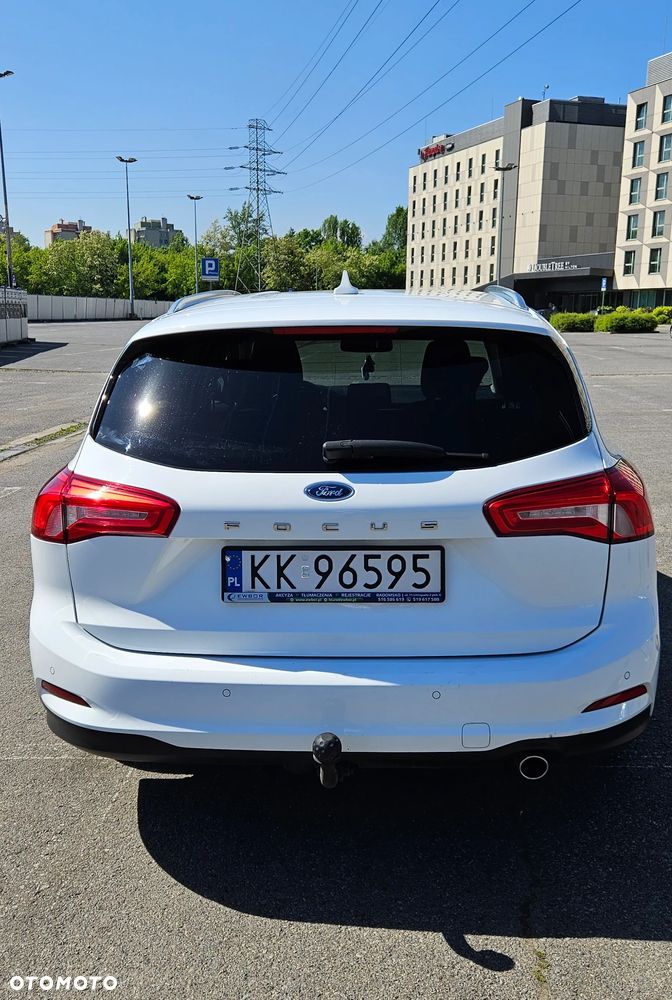 Ford Focus 1.0 EcoBoost Titanium Business - 5