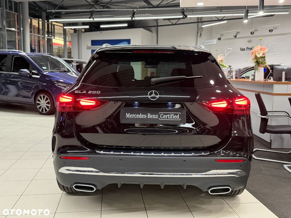 Mercedes-Benz GLA 200 AMG Line - 7