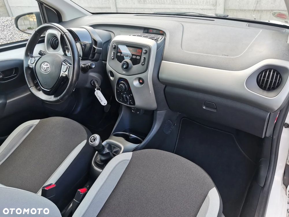 Toyota Aygo - 8