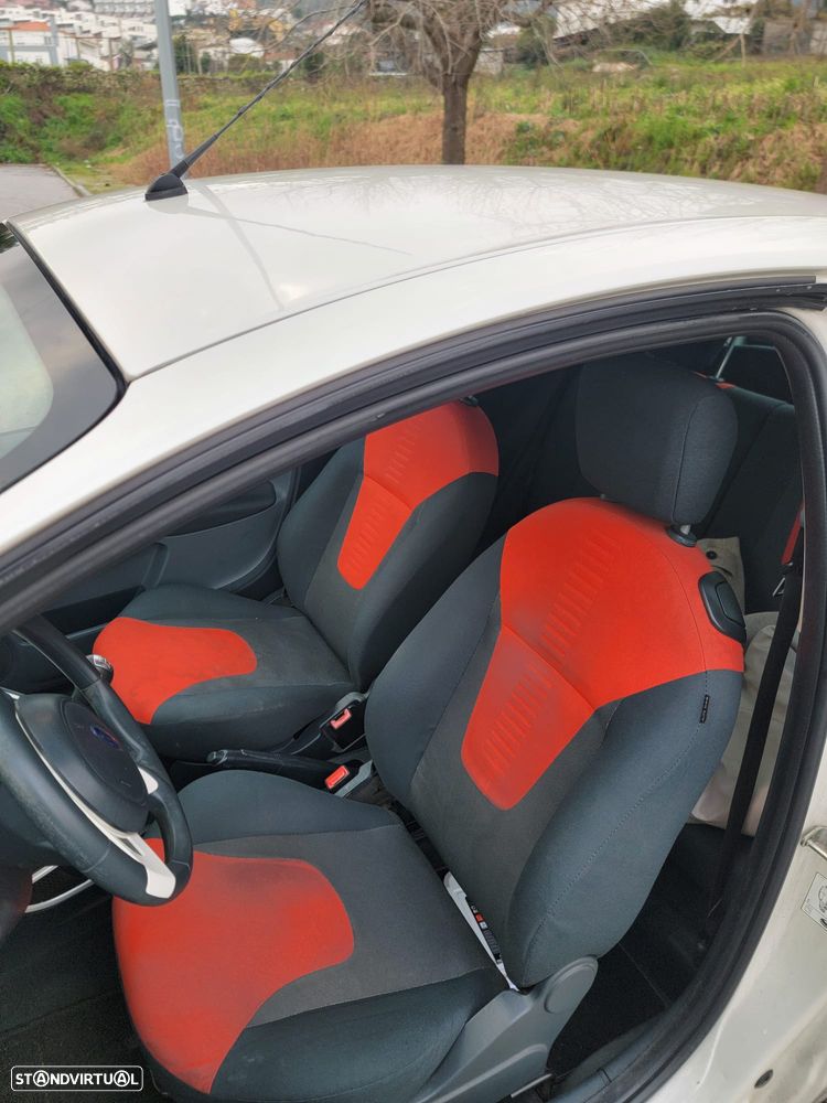 Ford KA 1.2 City - 8