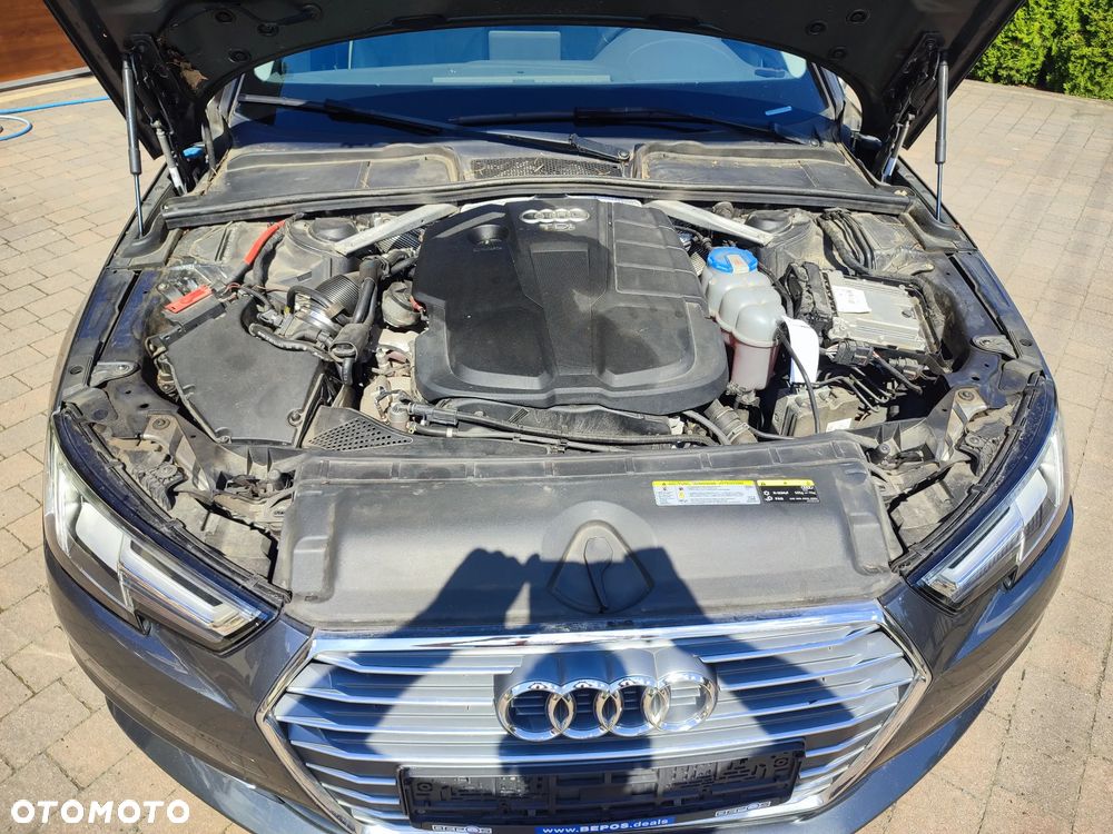 Audi A4 Limousine 2.0 TDI DPF clean diesel multitronic Attraction - 17