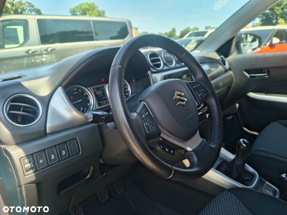 Suzuki Vitara 1.6 (4x2) Comfort+ - 18