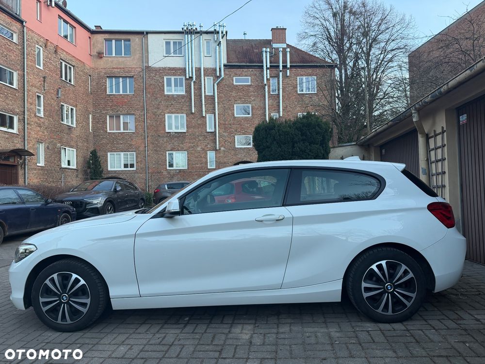 BMW Seria 1 116d EfficientDynamics - 6