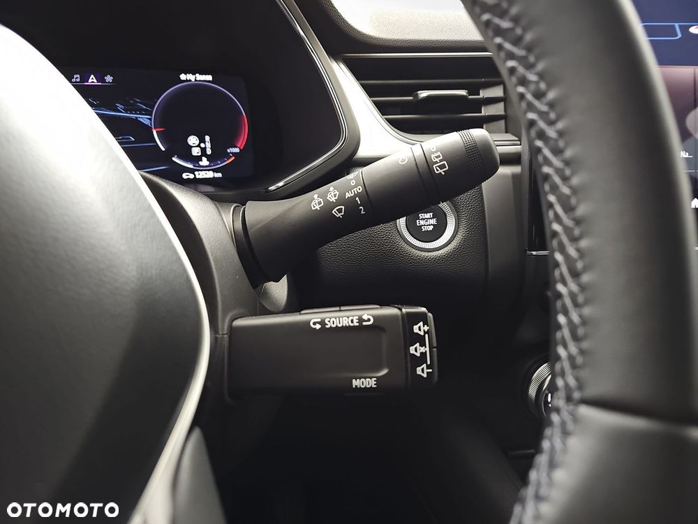 Renault Captur 1.3 TCe mHEV Techno EDC - 17