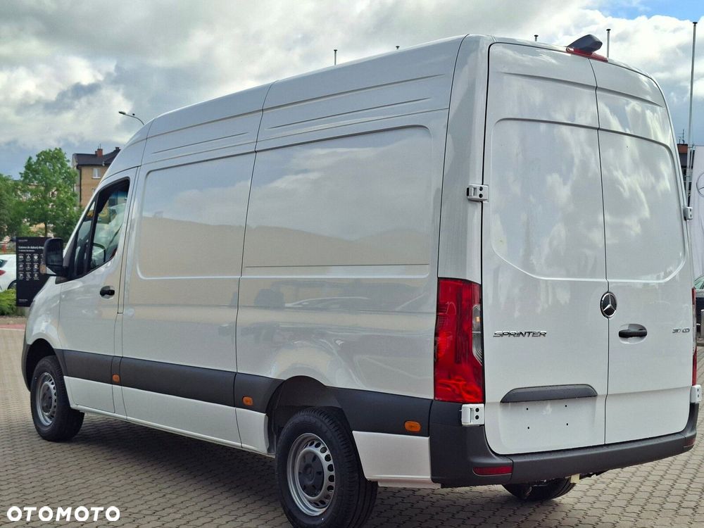 Mercedes-Benz Sprinter Sprinter - 8