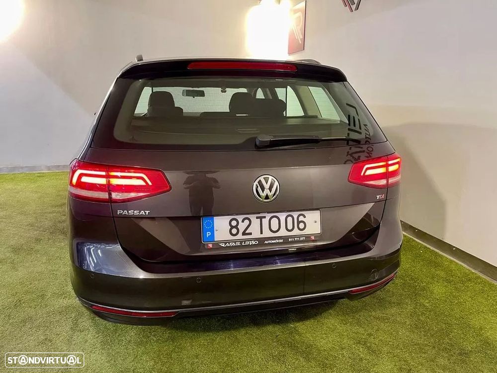 VW Passat Variant 1.6 TDI (BlueMotion ) Comfortline - 9