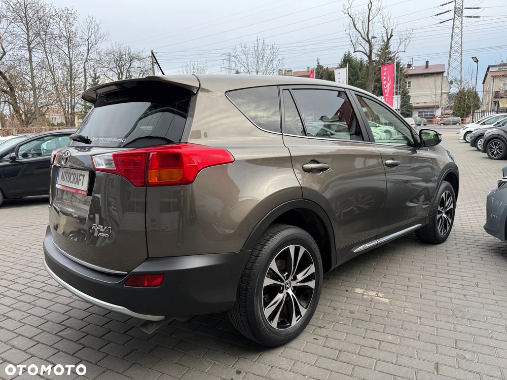 Toyota RAV4 2.0 D-4D Premium - 29