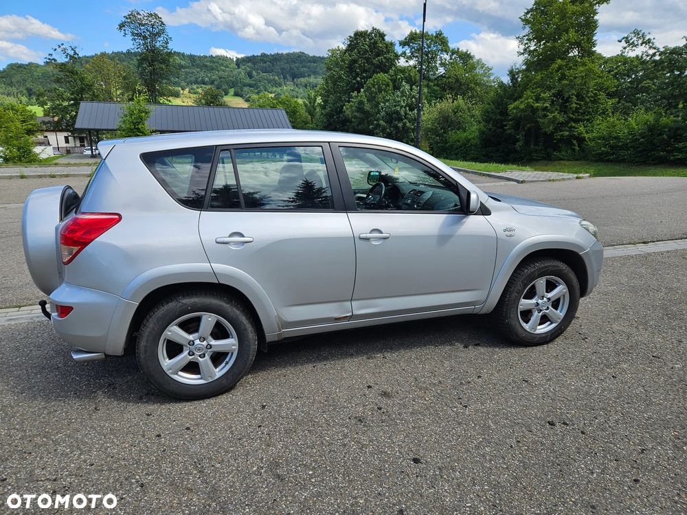 Toyota RAV4 2.2 D-CAT 4x4 Sol - 3