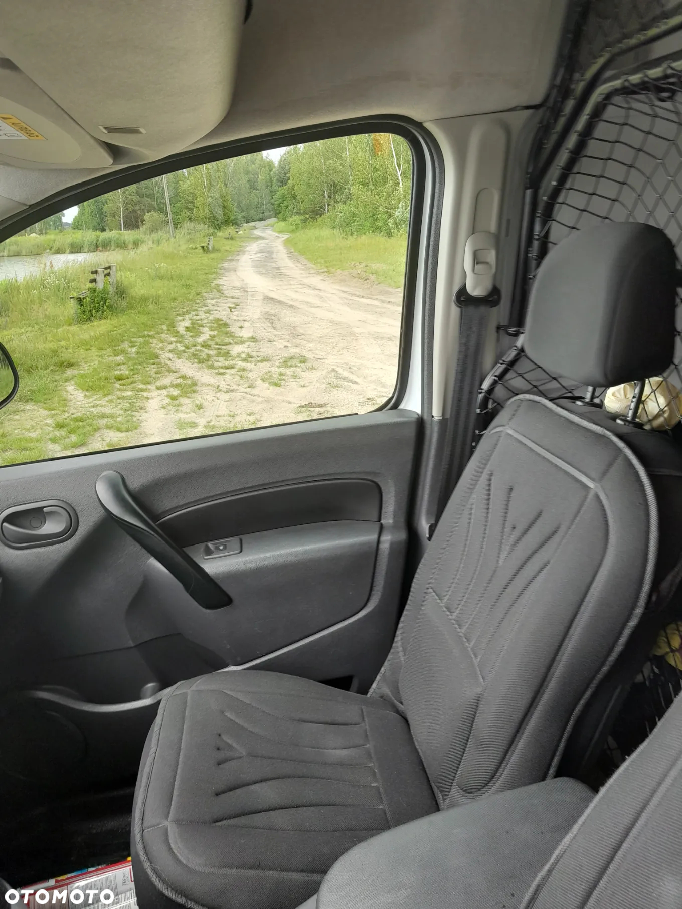 Renault KANGOO - 21