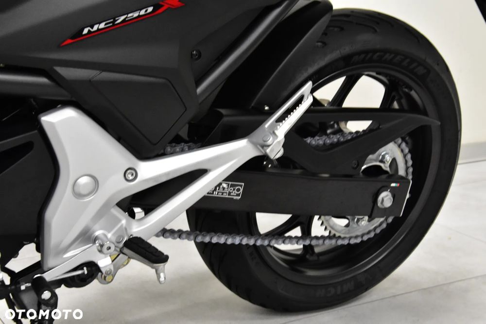 Honda NC - 35