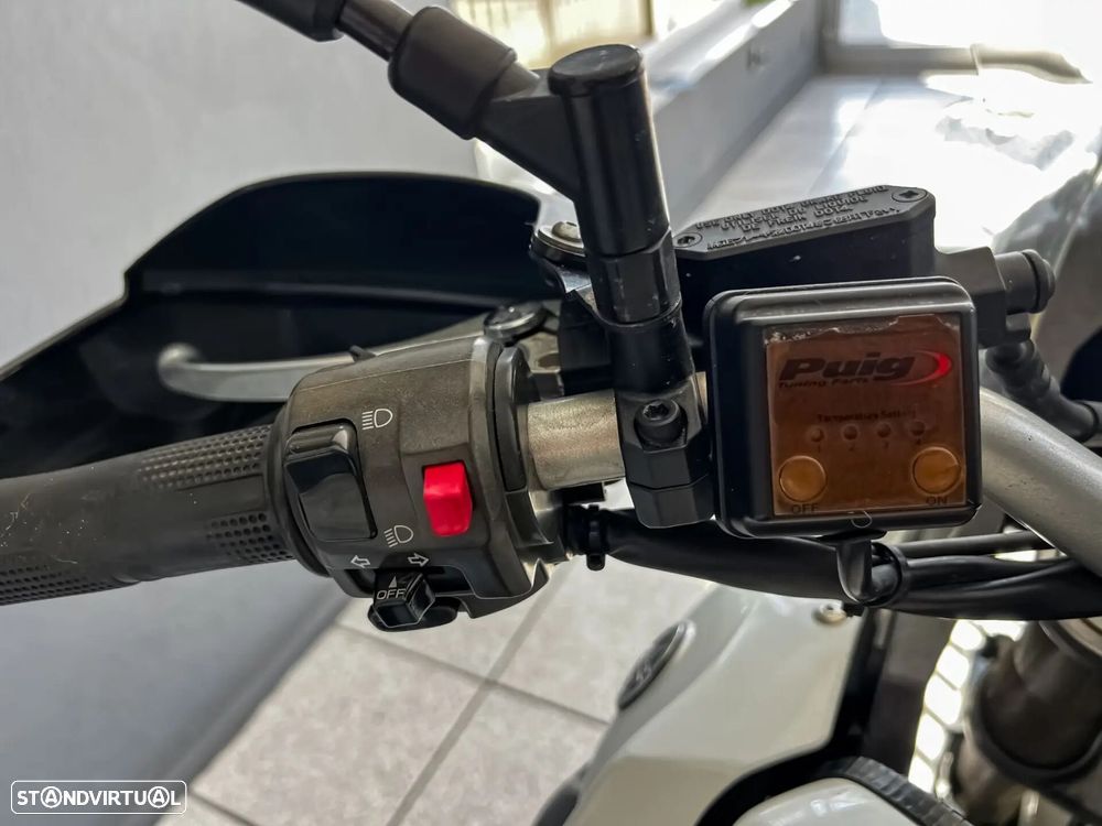 Yamaha XT1200Z Super Tenere - 12