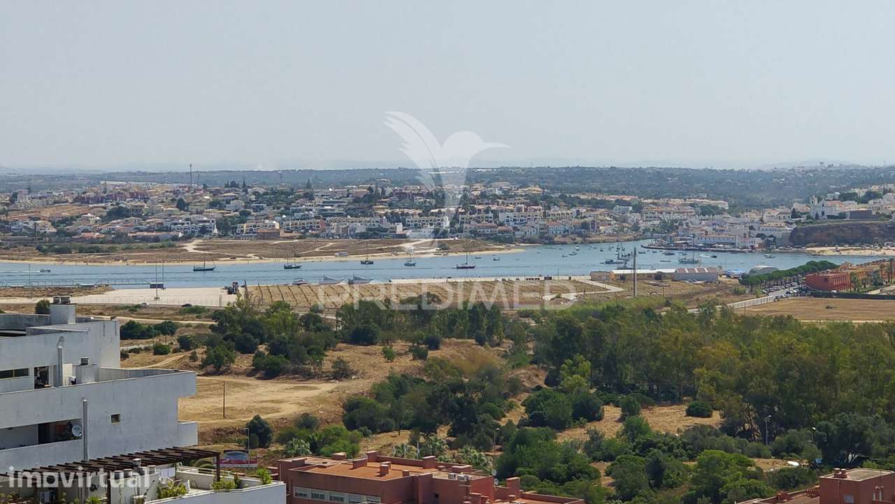 Penthouse com grandes vistas e terraços - Grande imagem: 4/22
