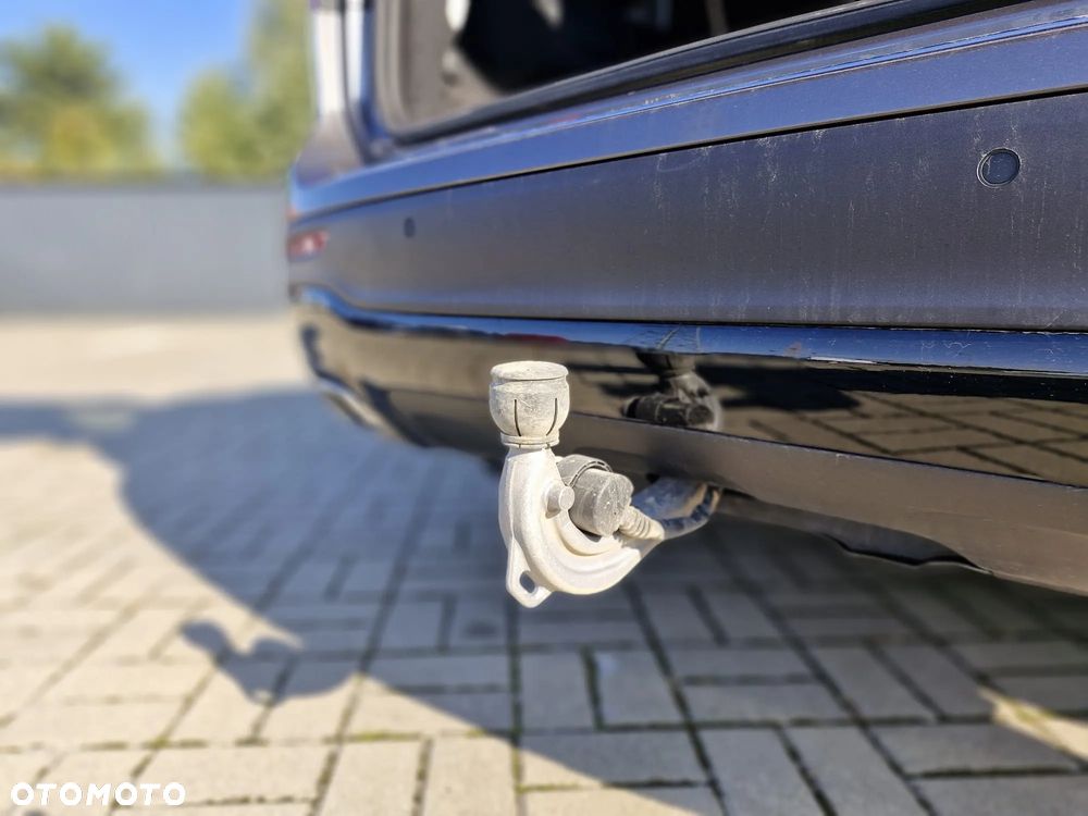 Mercedes-Benz GLB 200 d 4-Matic Progressive 8G-DCT - 36