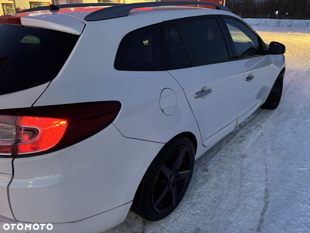 Renault Megane TCe 130 Dynamique - 10