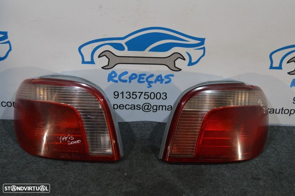 FAROLIM FAROLINS TRASEIRO TRÁS ORIGINAIS 8156052020 TOYOTA YARIS P1 - 2
