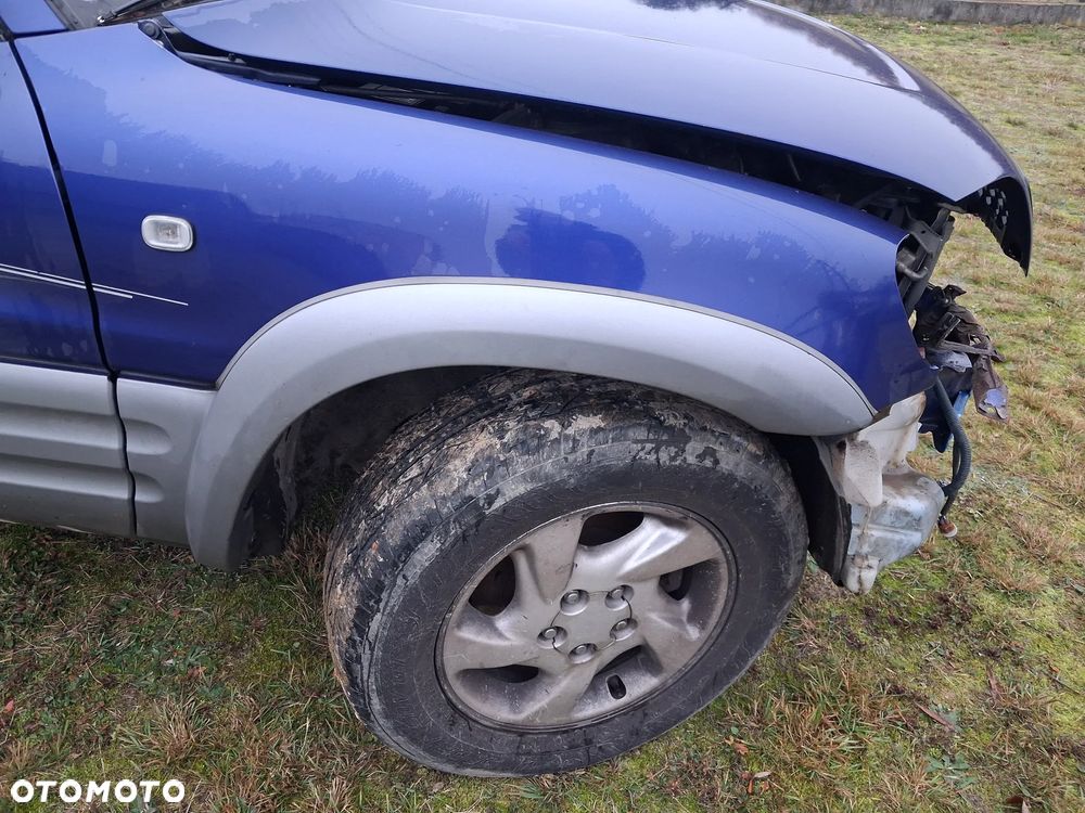 Toyota RAV4 2.0 - 11