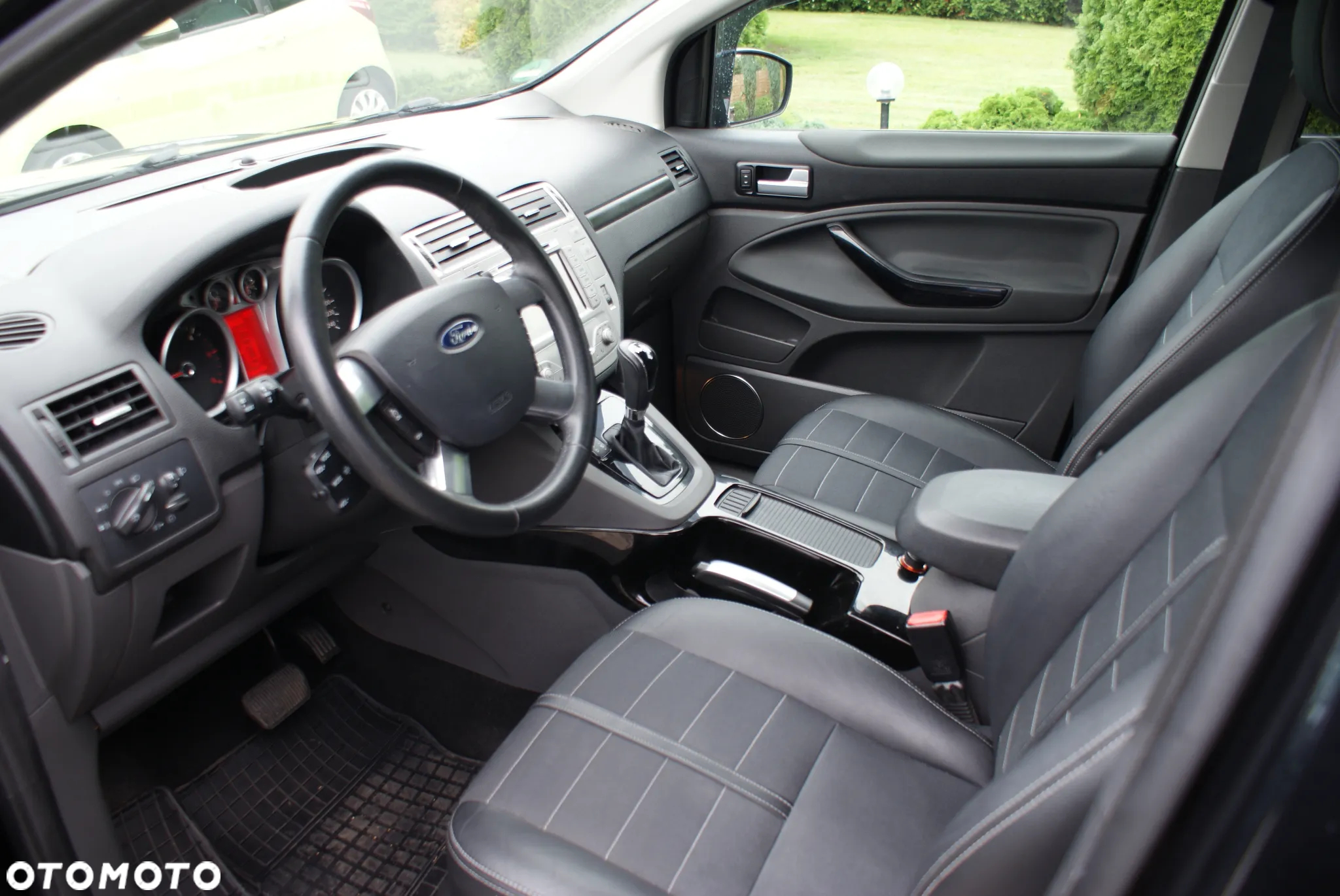 Ford Kuga 2.0 TDCi 4x4 Titanium - 5