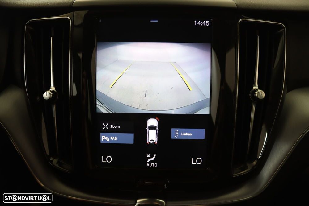 Volvo XC 60 2.0 D4 Inscription AWD Geartronic - 19