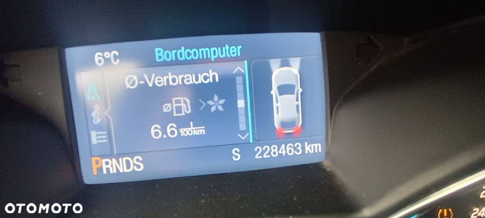 Ford Kuga 2.0 TDCi 4x4 Titanium - 29