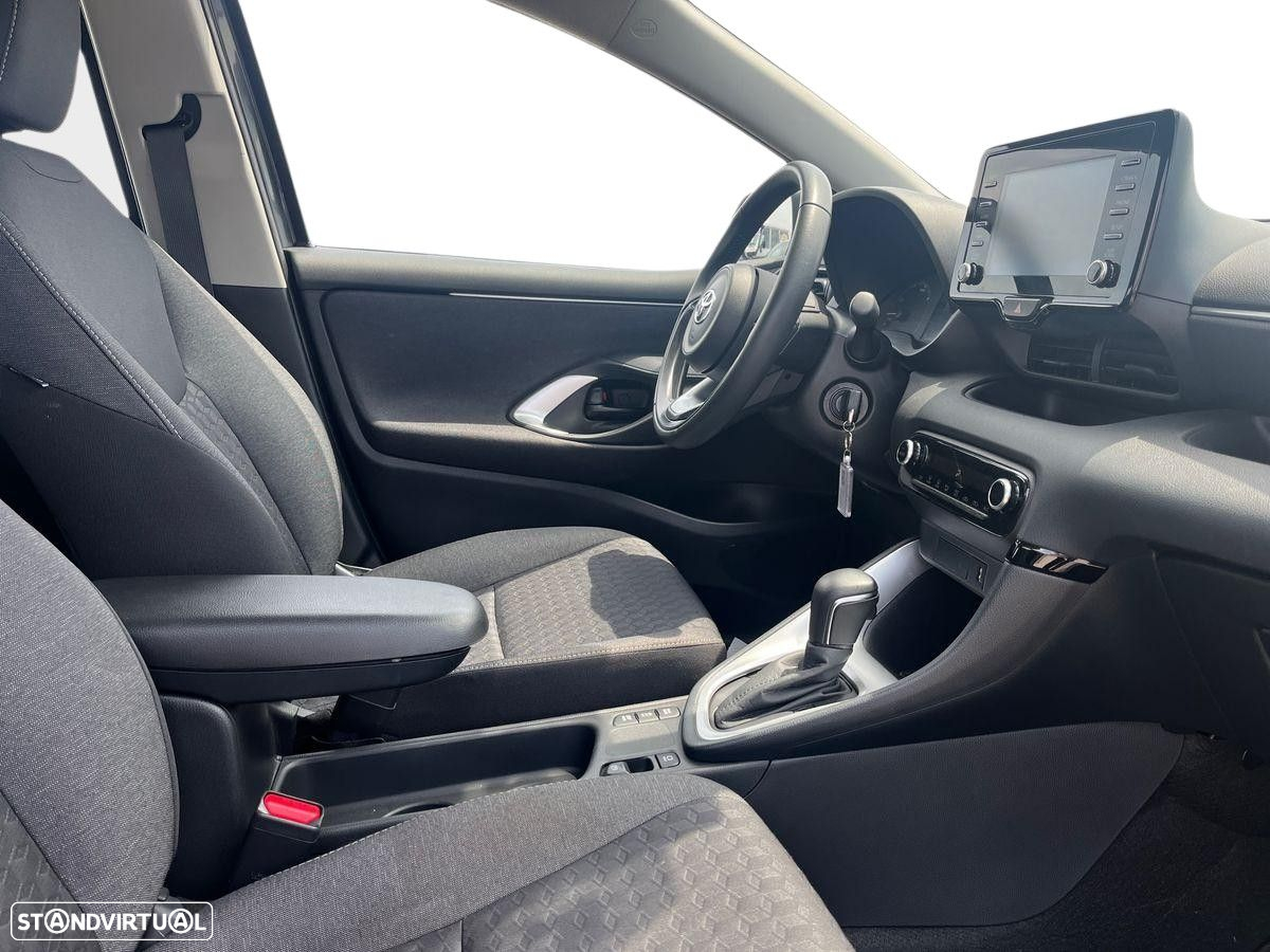 Toyota Yaris - 6