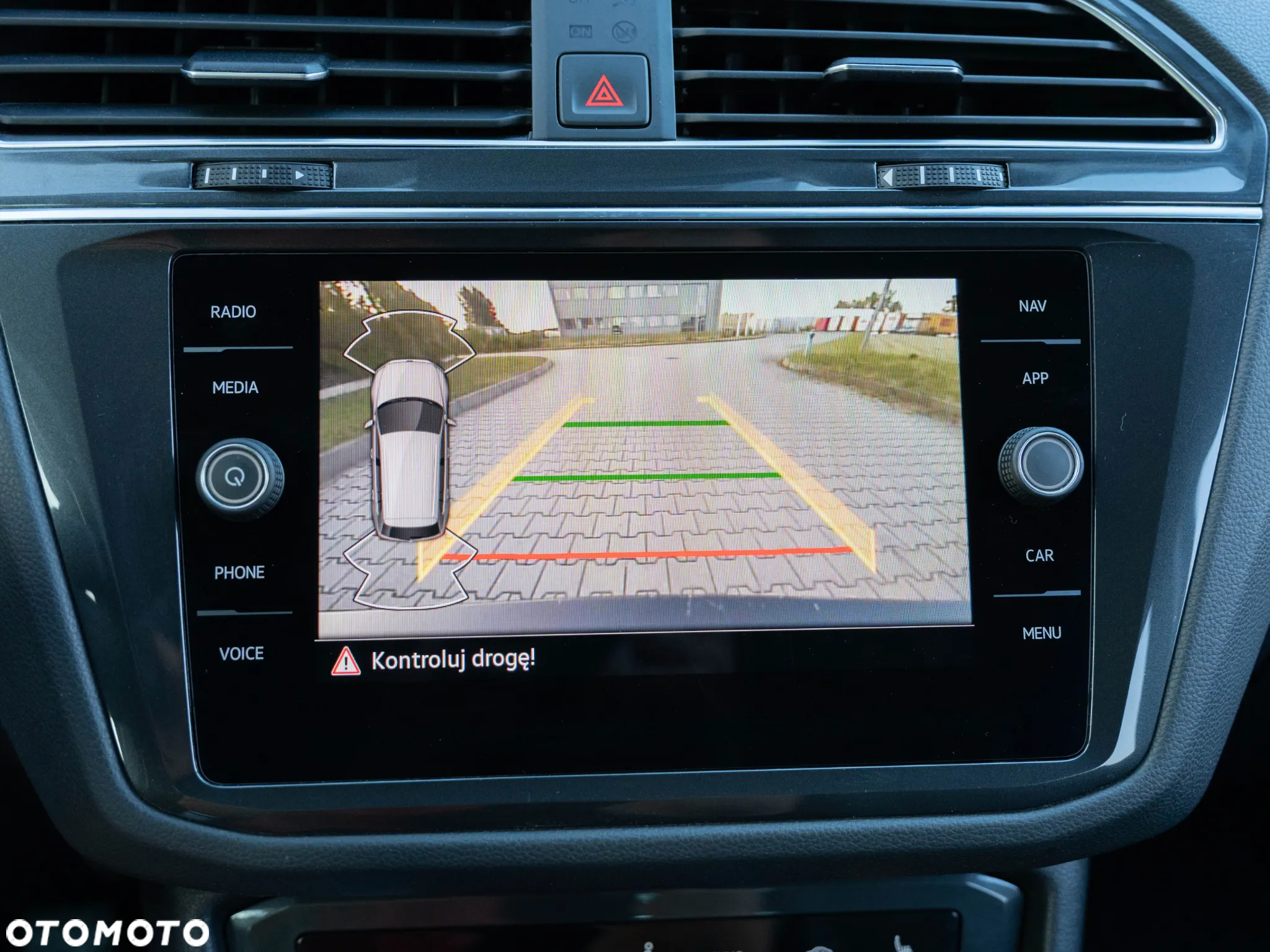 Volkswagen Tiguan 1.5 TSI EVO IQ Drive - 32