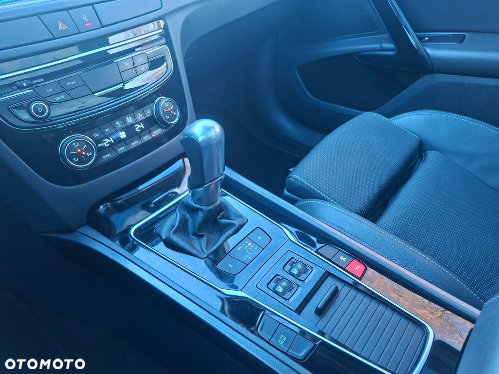 Peugeot 508 RXH BlueHDi 180 EAT6 Stop&Start - 29