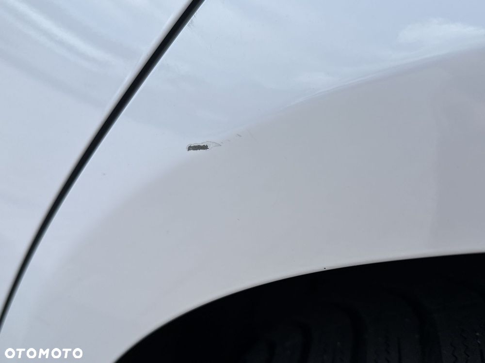 Toyota Corolla - 32