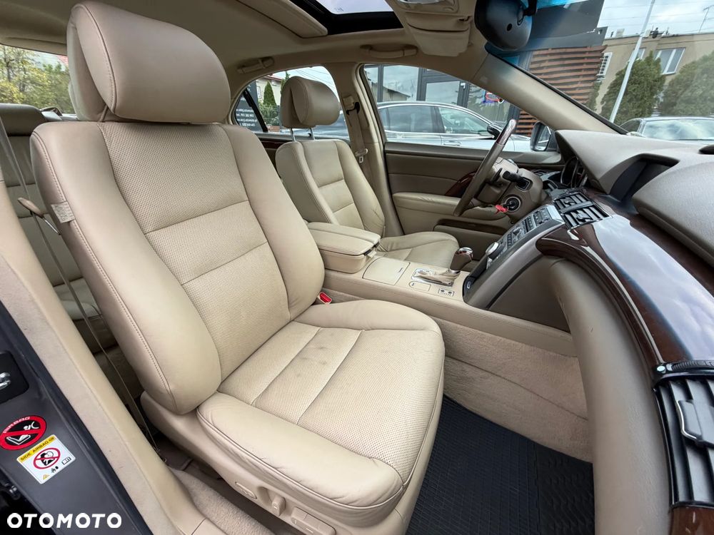 Honda Legend - 38