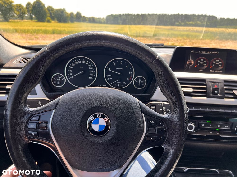 BMW Seria 3 320d xDrive - 9