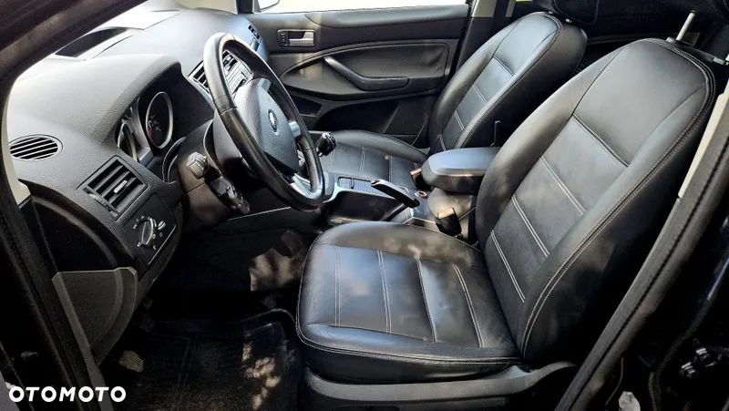 Ford Kuga 2.0 TDCi Titanium - 26