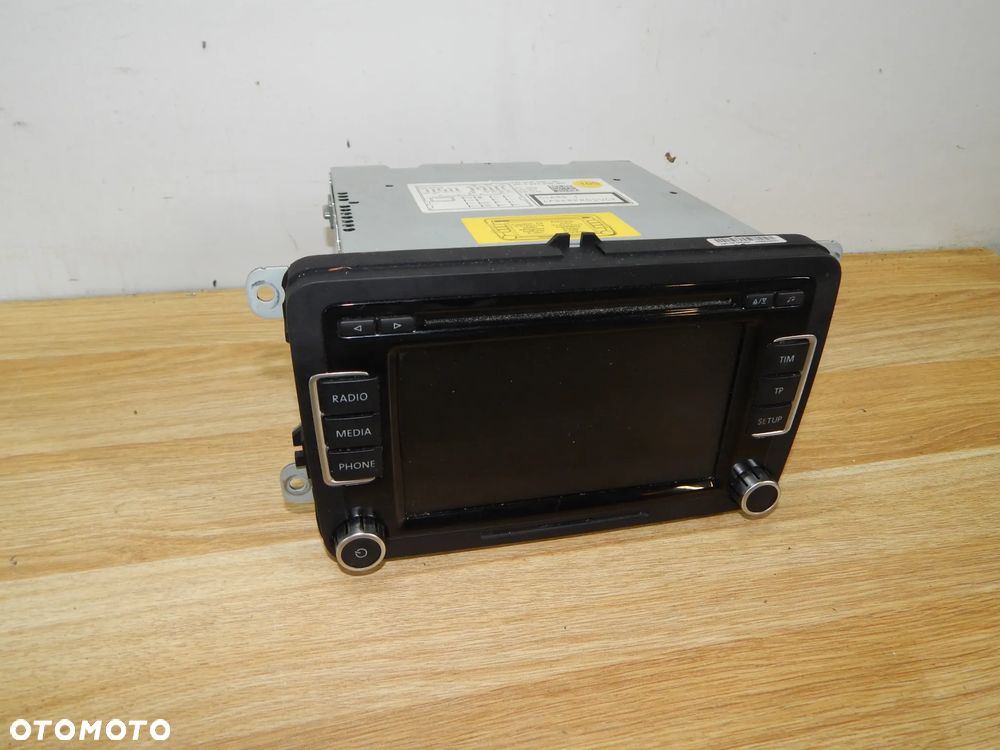 Radio fabryczne VW Tiguan 5N golf touran passat Seat Skoda 07-16 Łuków części - 1