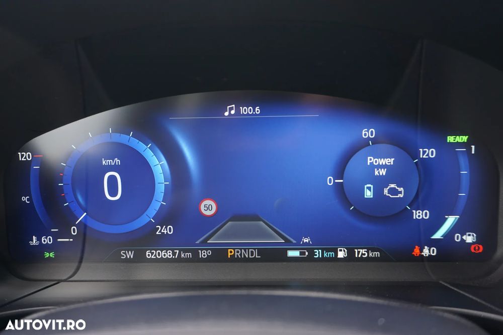 Ford Kuga 2.5 Duratec PHEV ST Line X - 19