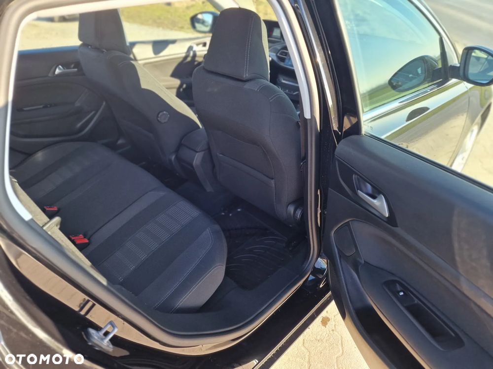 Peugeot 308 BlueHDi 100 Stop & Start Business-Line - 22