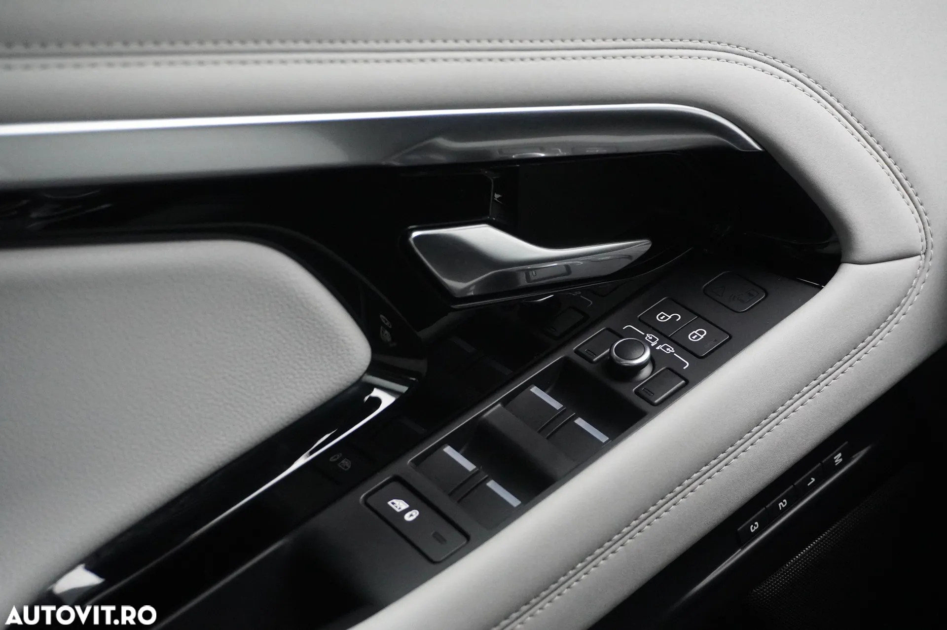 Land Rover Range Rover Evoque 2.0 D180 First Edition - 16