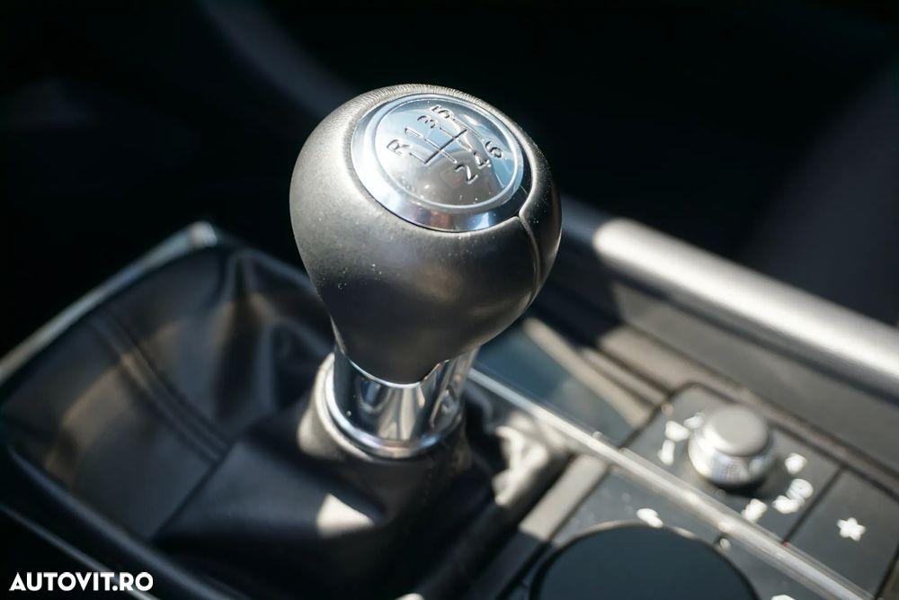 Mazda 3 e-Skyactiv X186 MHEV Center-Line - 9