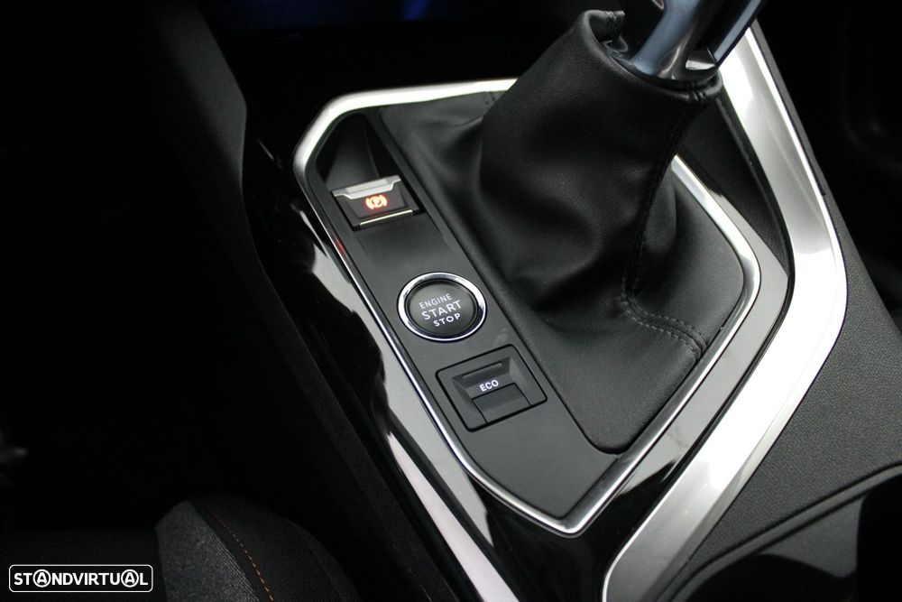 Peugeot 3008 1.5 BlueHDi Active - 24