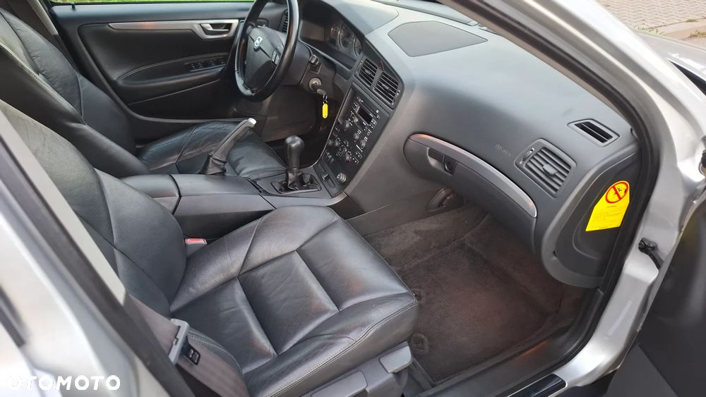 Volvo S60 2.4 Momentum - 21