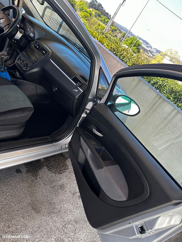 Fiat Grande Punto 1.2 Free - 6