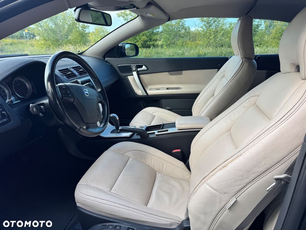 Volvo C70 - 11