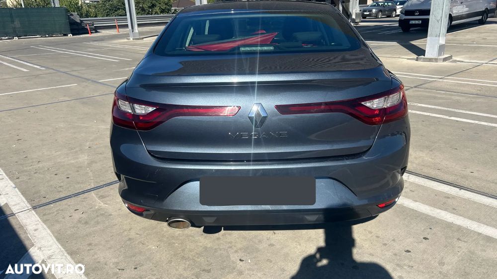 Renault Megane TCE GPF Zen - 11