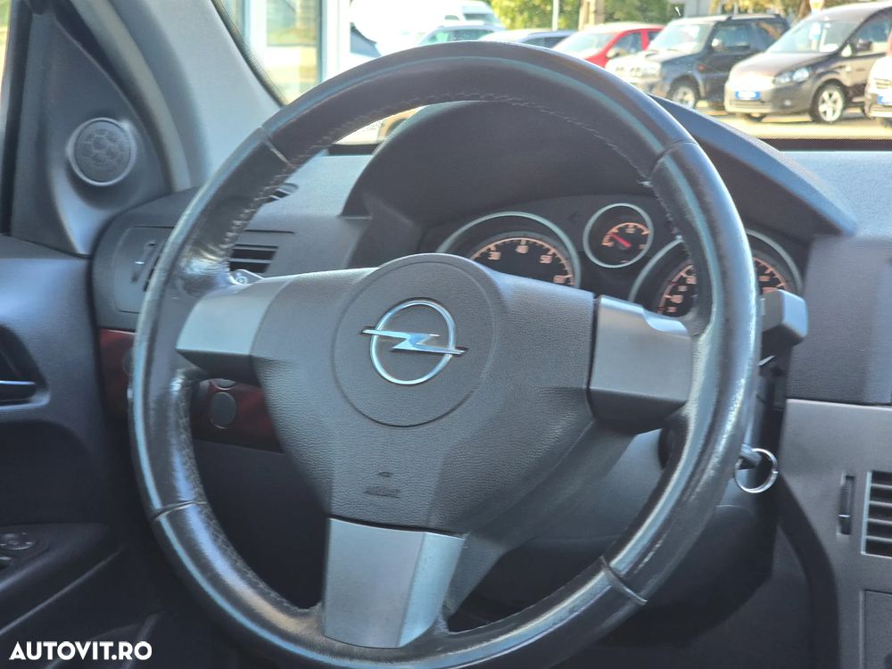 Opel Astra - 20